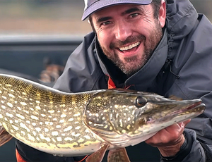 Lire la suite à propos de l’article ✅ FIERS D’ÊTRE PÊCHEURS : LA PÊCHE, GÉNÉRATRICE D’ÉMOTIONS !